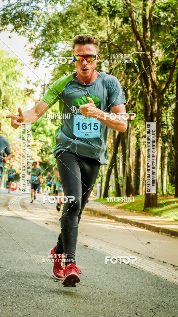 Buy your photos of the eventPark Run on Fotop
