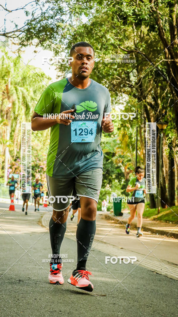 Buy your photos of the eventPark Run on Fotop