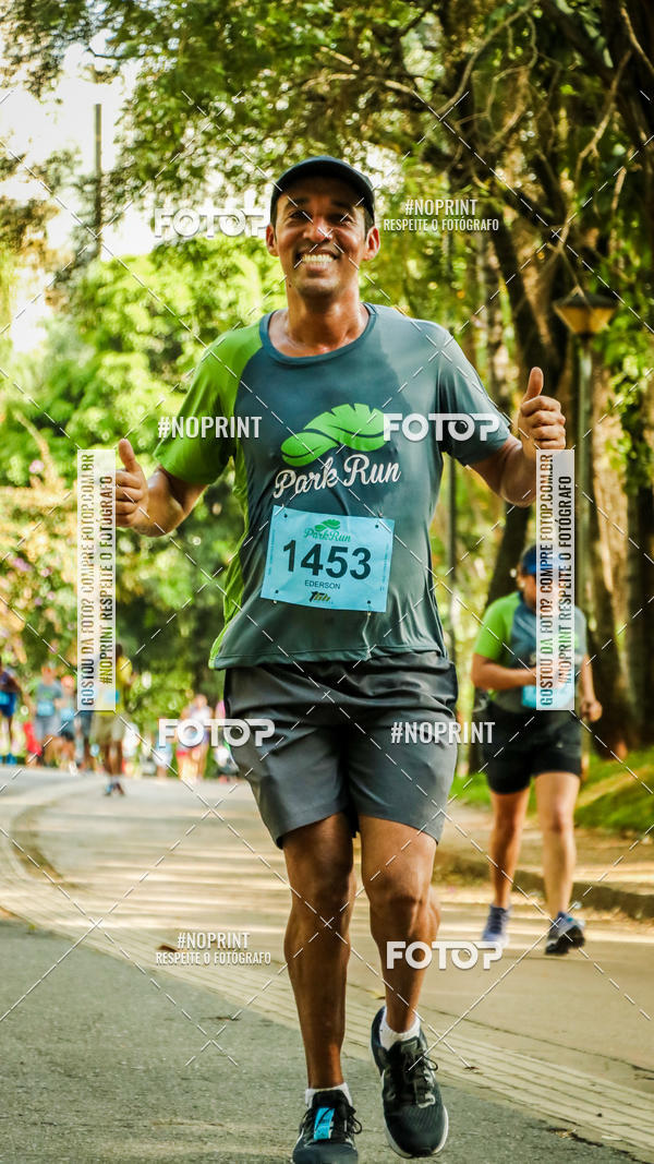 Buy your photos of the eventPark Run on Fotop