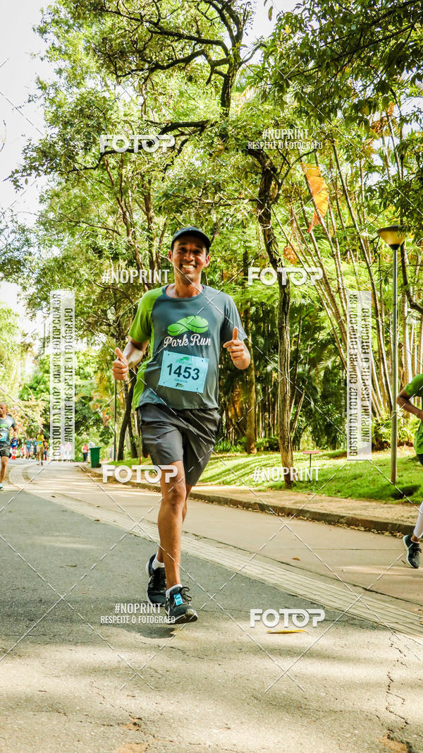 Buy your photos of the eventPark Run on Fotop
