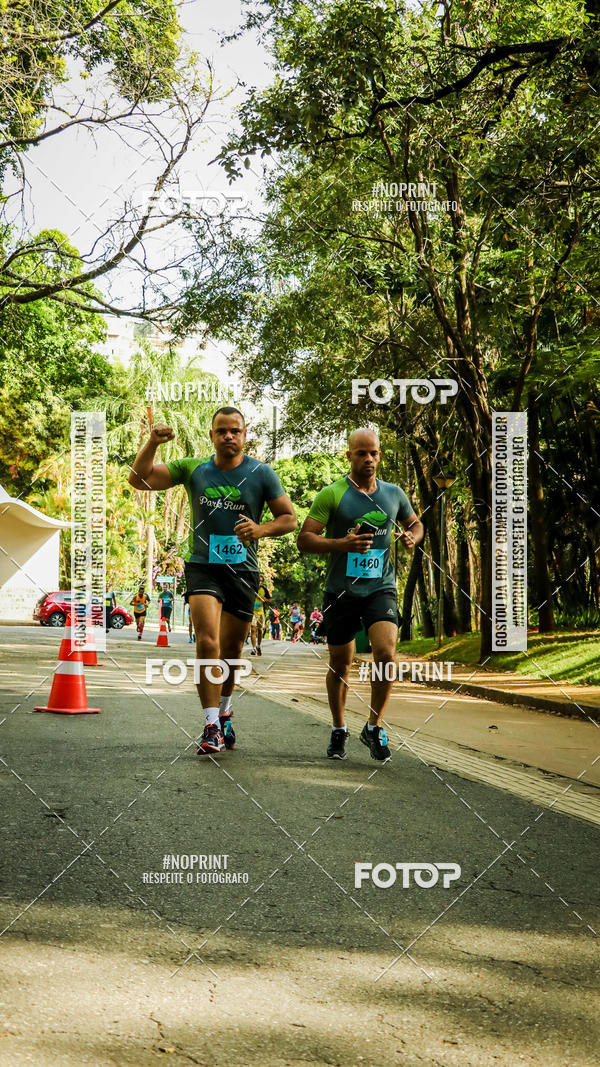 Buy your photos of the eventPark Run on Fotop