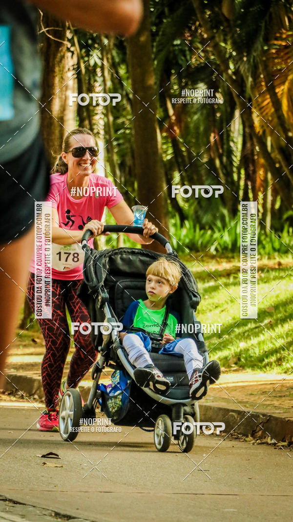 Buy your photos of the eventPark Run on Fotop
