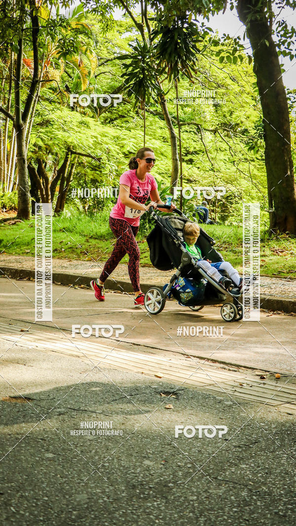 Buy your photos of the eventPark Run on Fotop