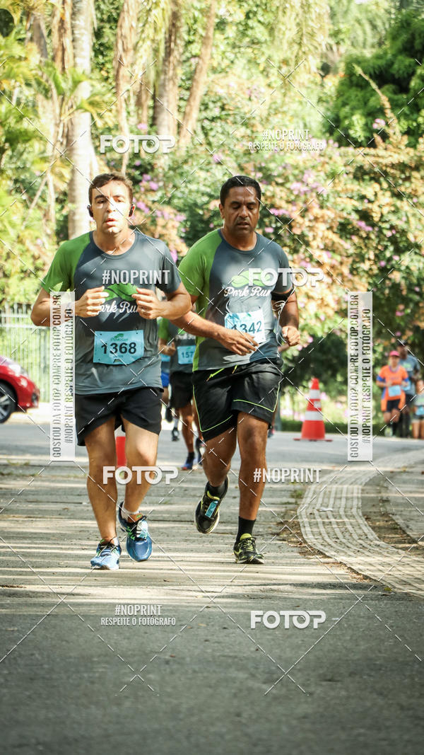 Buy your photos of the eventPark Run on Fotop