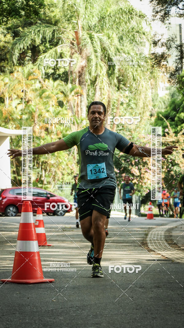 Buy your photos of the eventPark Run on Fotop