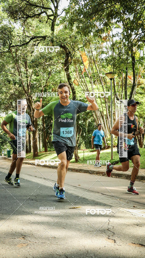 Buy your photos of the eventPark Run on Fotop