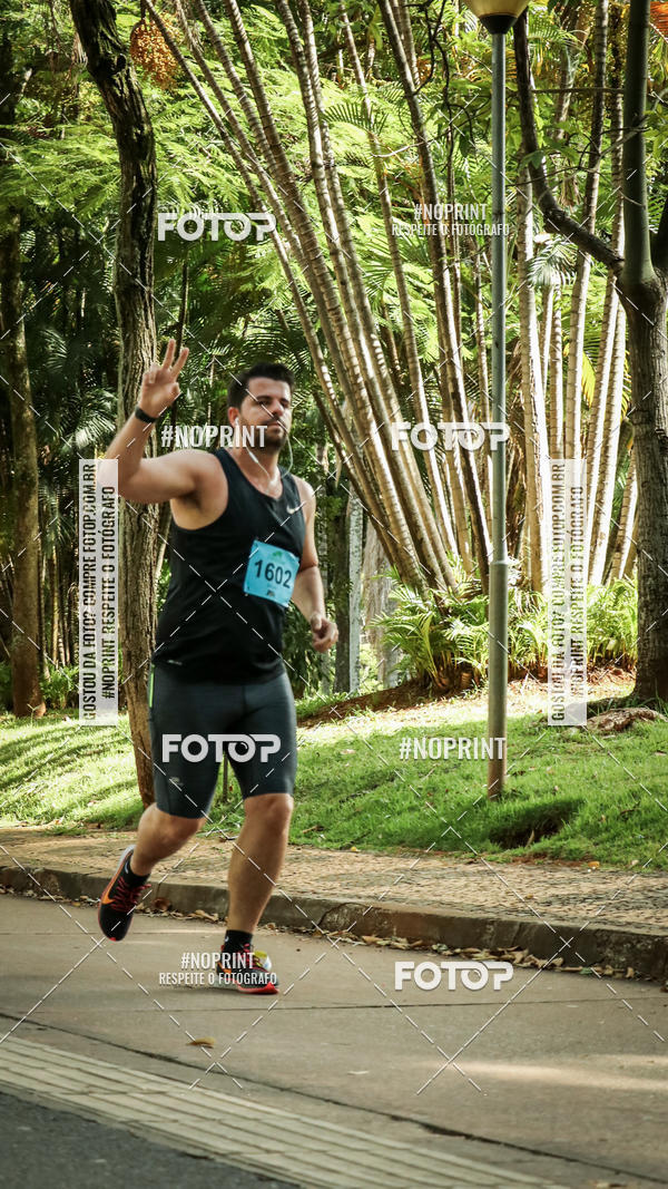 Buy your photos of the eventPark Run on Fotop
