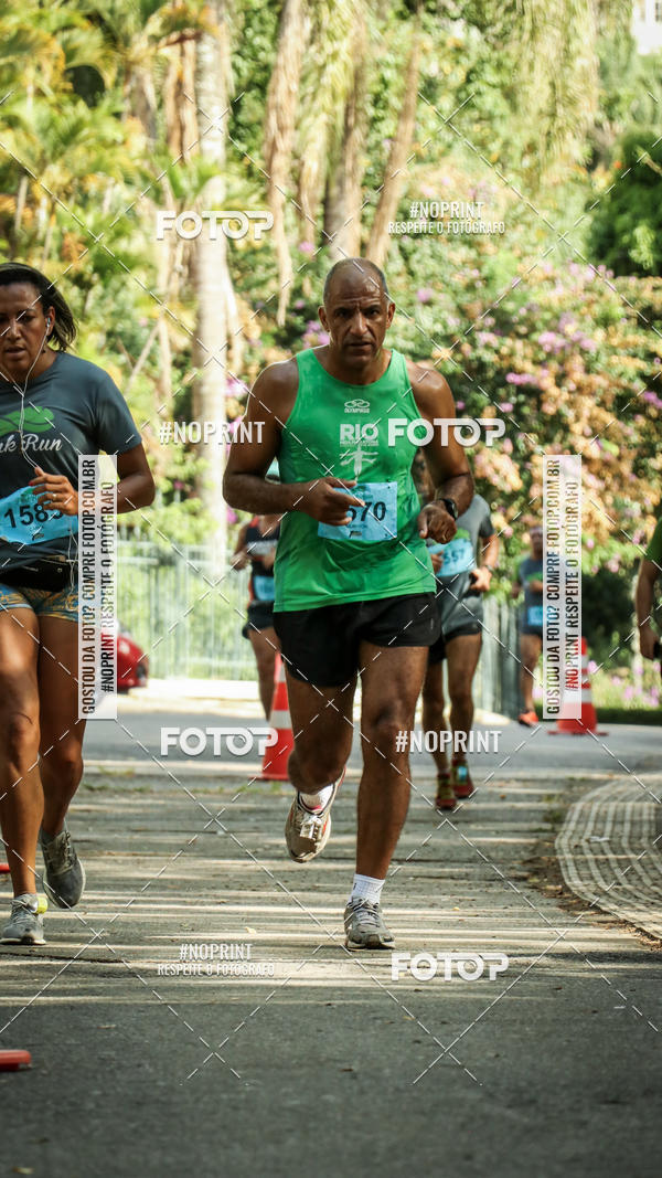 Buy your photos of the eventPark Run on Fotop