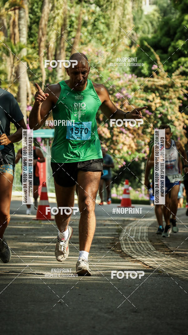 Buy your photos of the eventPark Run on Fotop