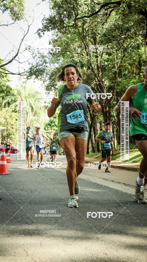 Buy your photos of the eventPark Run on Fotop