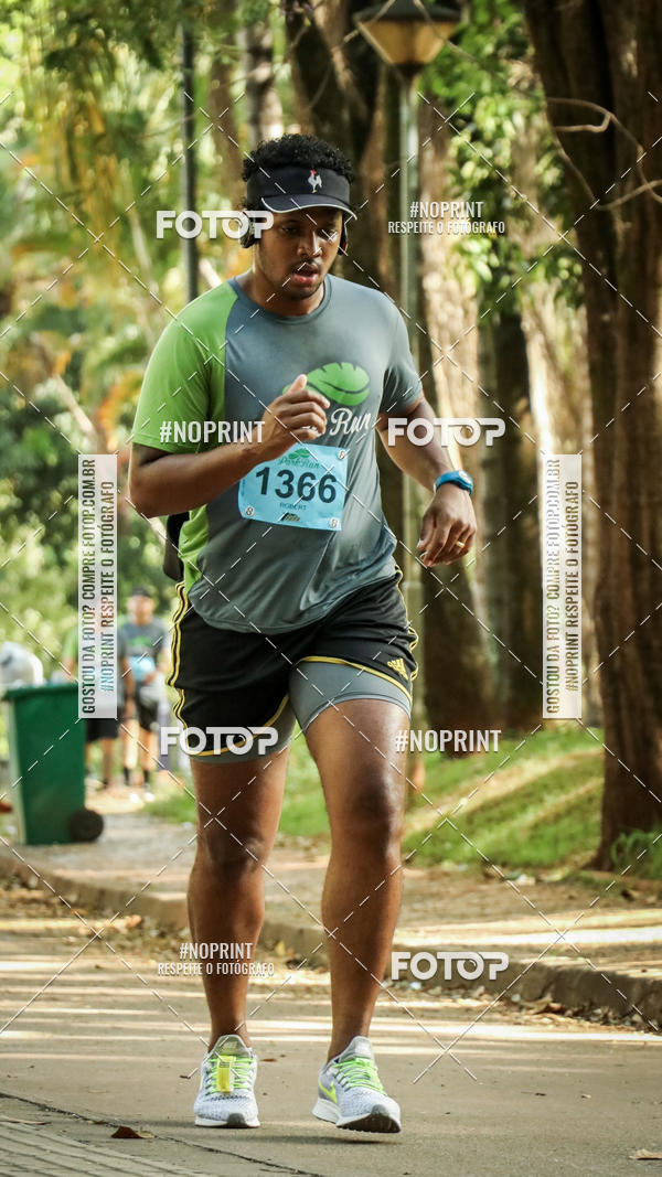 Buy your photos of the eventPark Run on Fotop