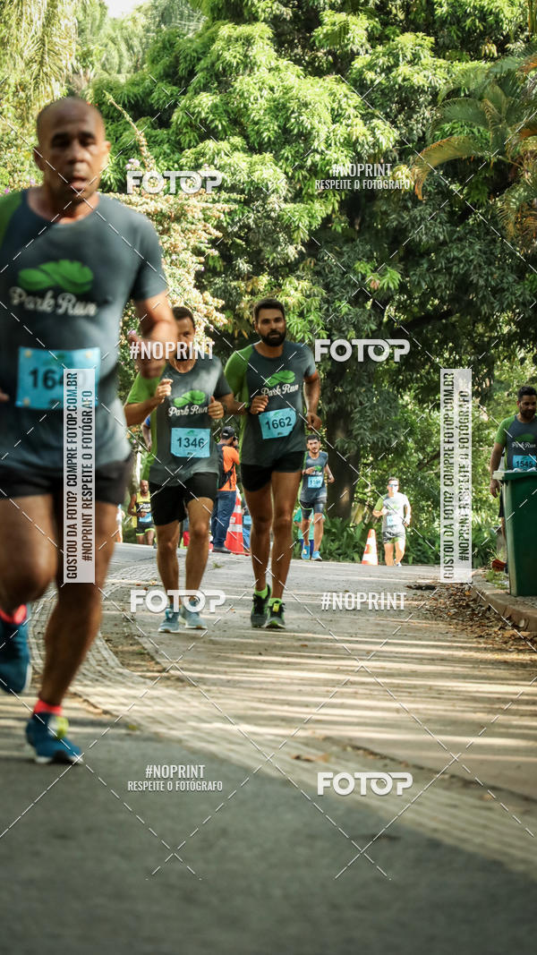Buy your photos of the eventPark Run on Fotop
