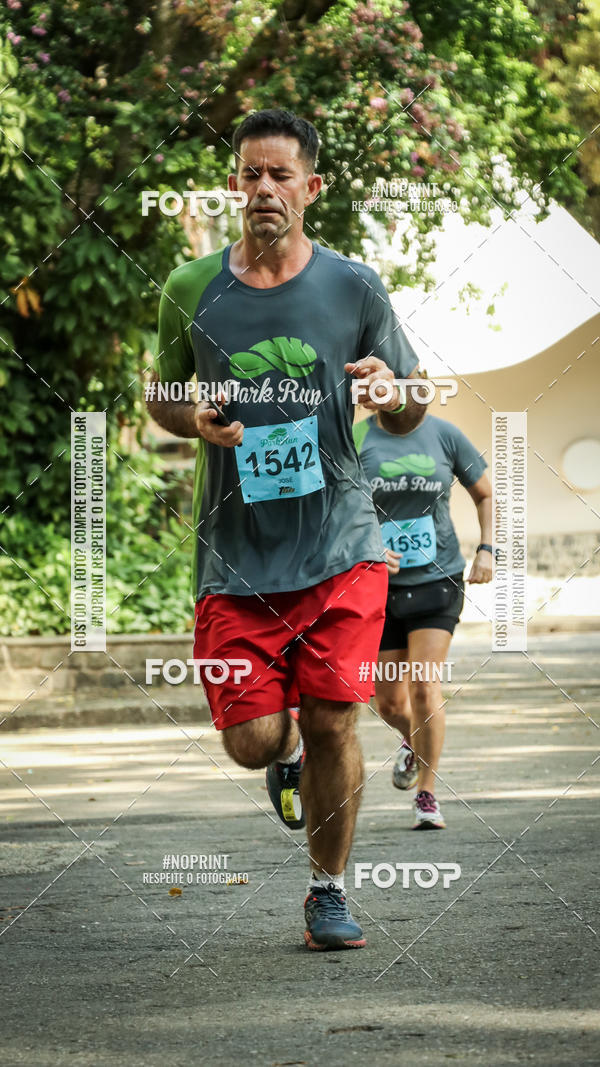 Buy your photos of the eventPark Run on Fotop