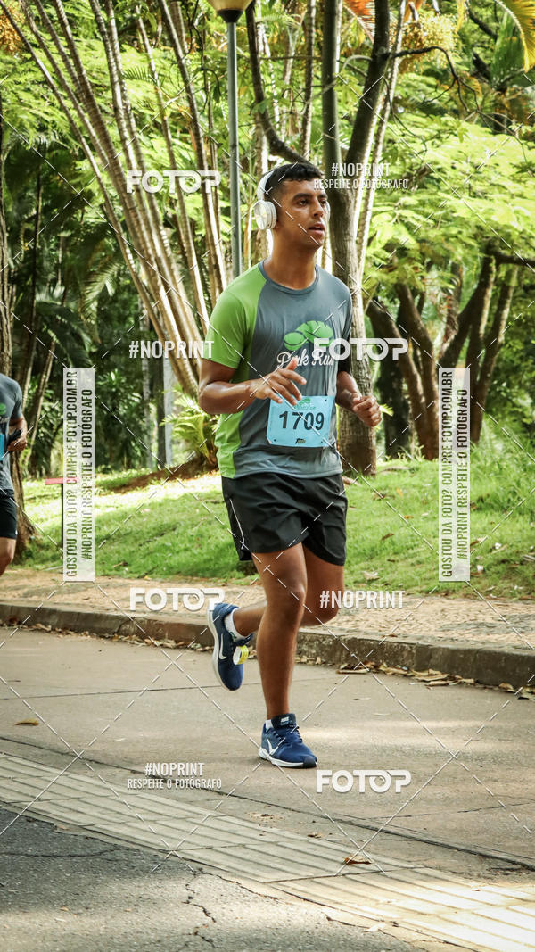 Buy your photos of the eventPark Run on Fotop
