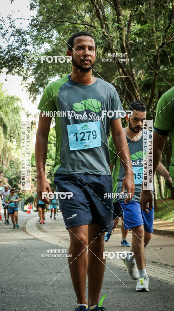 Buy your photos of the eventPark Run on Fotop