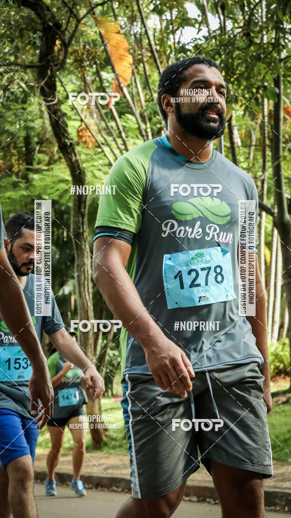 Buy your photos of the eventPark Run on Fotop