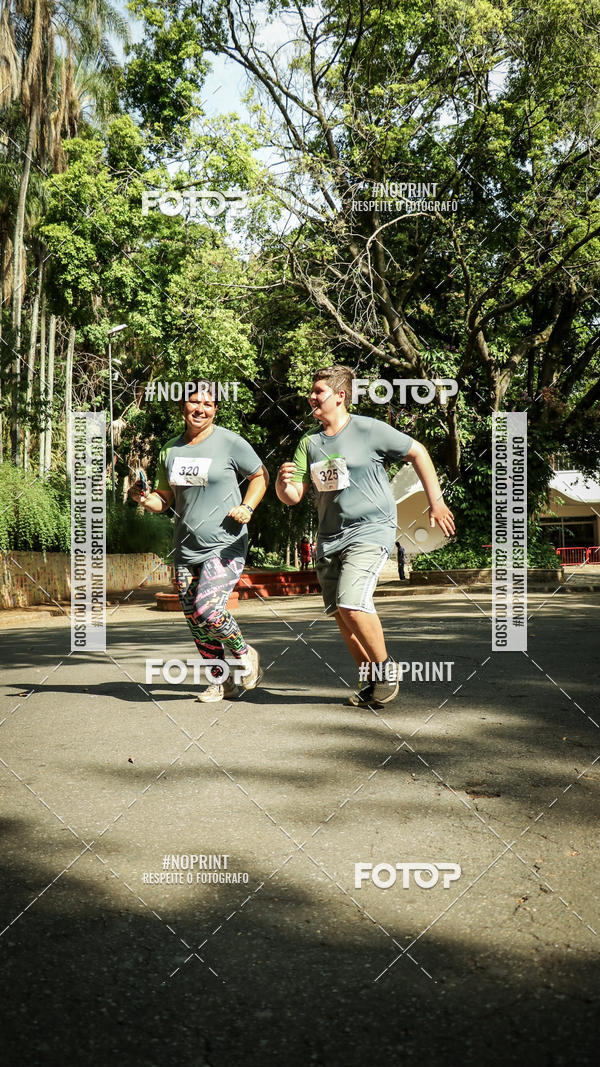 Buy your photos of the eventPark Run on Fotop