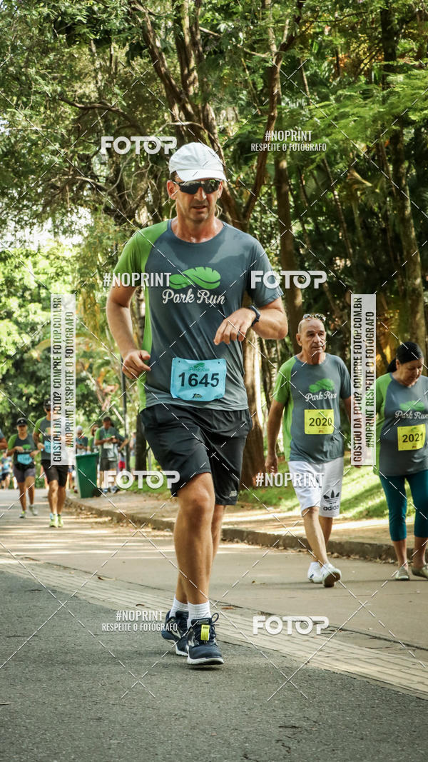 Buy your photos of the eventPark Run on Fotop