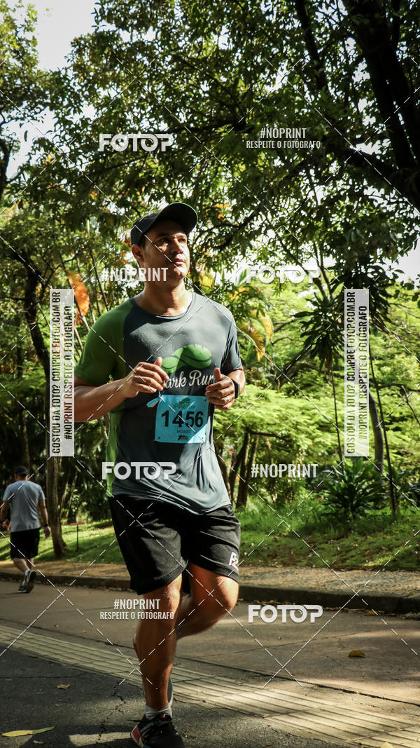 Buy your photos of the eventPark Run on Fotop