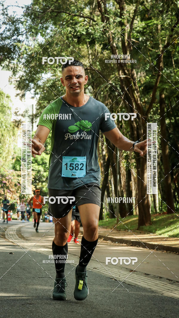 Buy your photos of the eventPark Run on Fotop