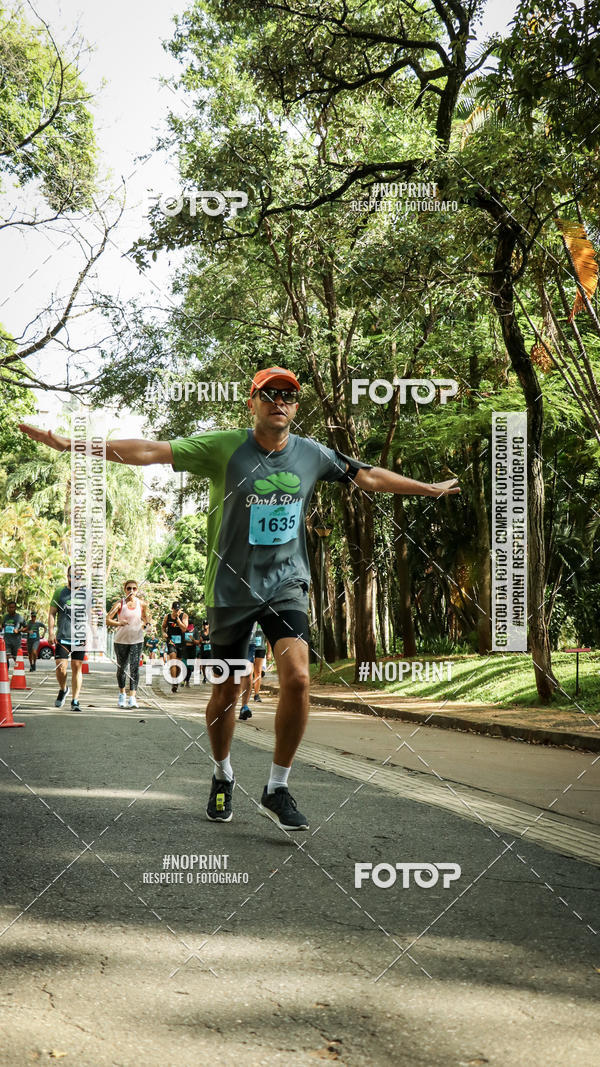 Buy your photos of the eventPark Run on Fotop
