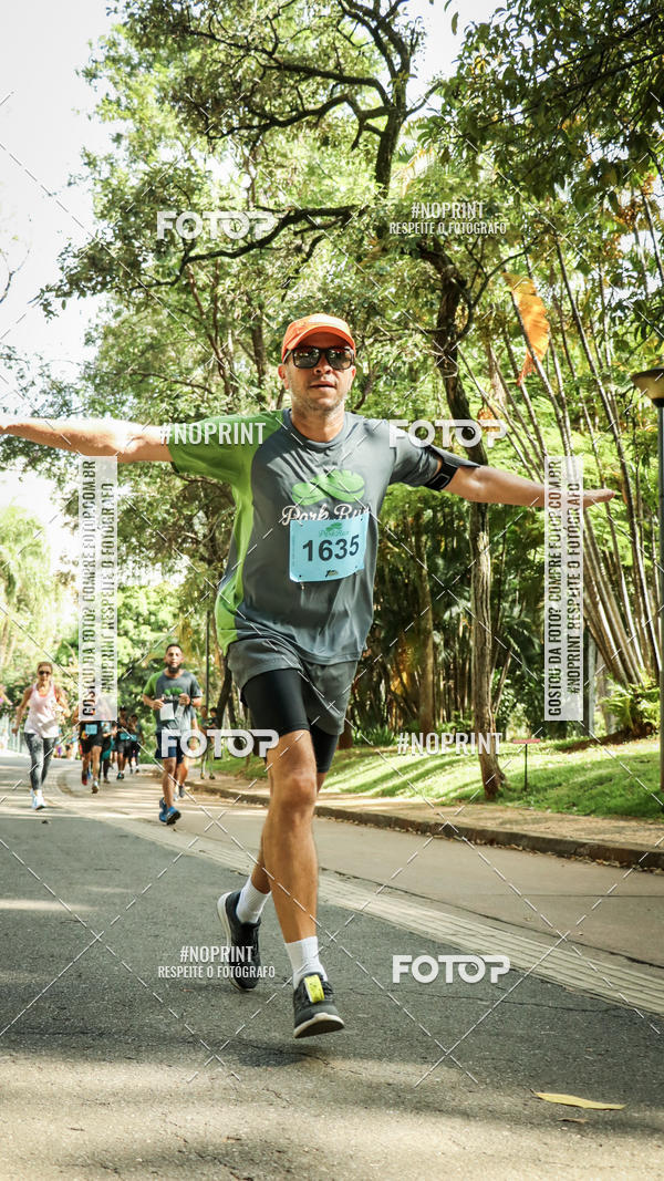 Buy your photos of the eventPark Run on Fotop