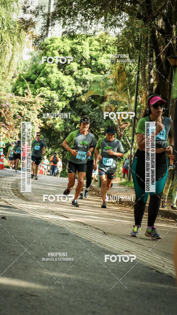 Buy your photos of the eventPark Run on Fotop