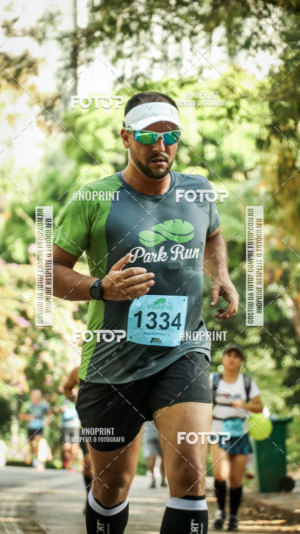 Buy your photos of the eventPark Run on Fotop
