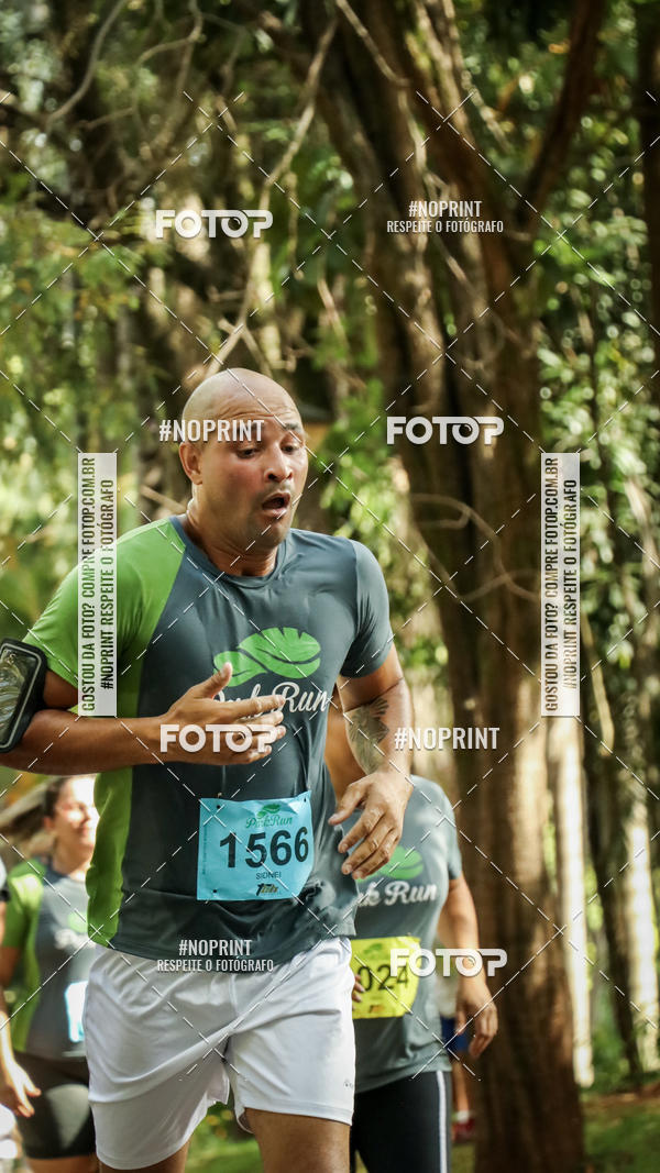 Buy your photos of the eventPark Run on Fotop