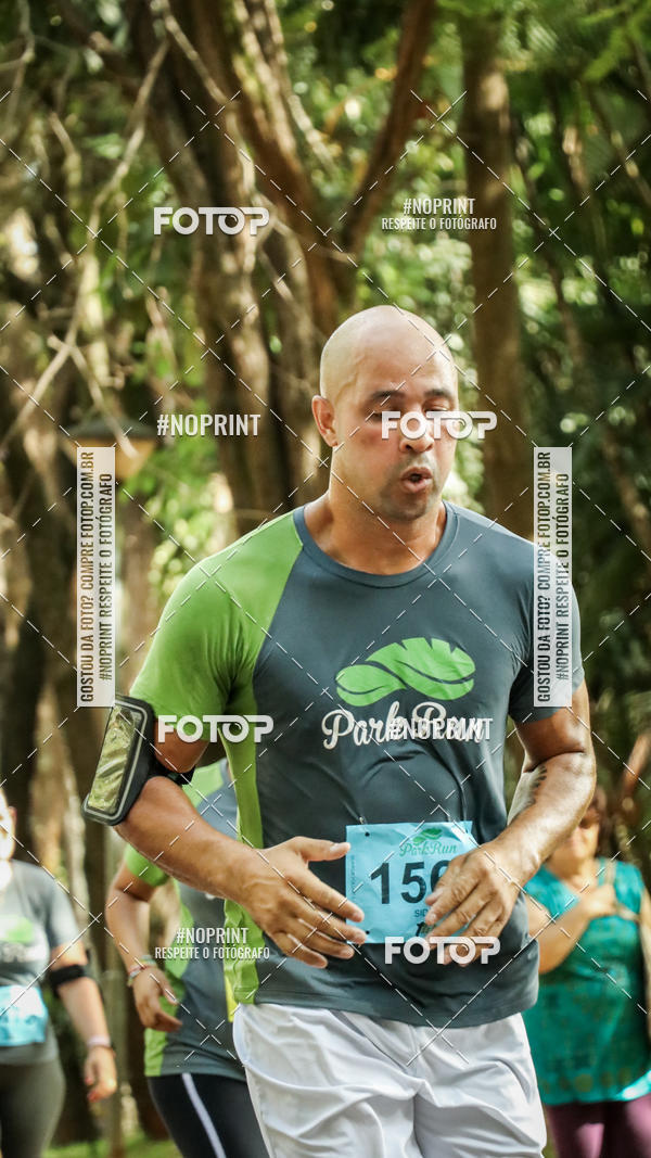 Buy your photos of the eventPark Run on Fotop