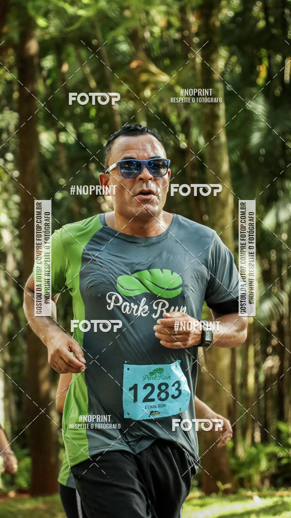 Buy your photos of the eventPark Run on Fotop