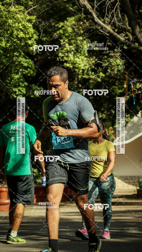 Buy your photos of the eventPark Run on Fotop