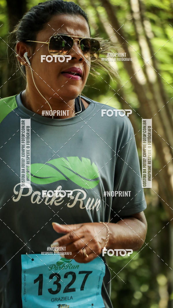 Buy your photos of the eventPark Run on Fotop