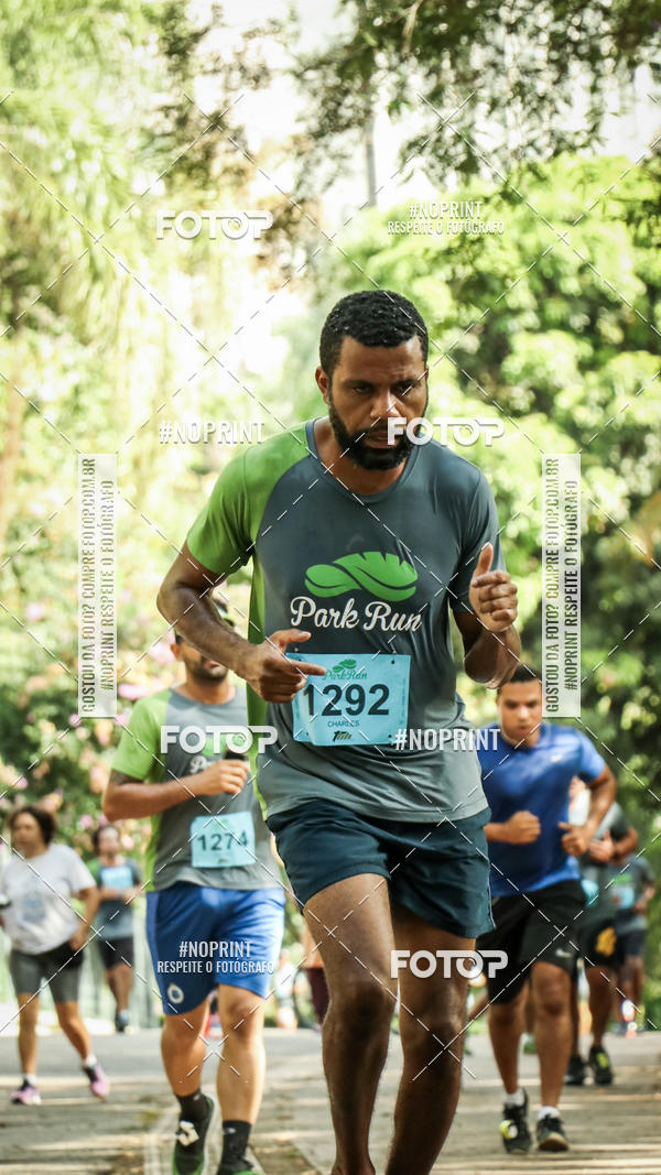 Buy your photos of the eventPark Run on Fotop