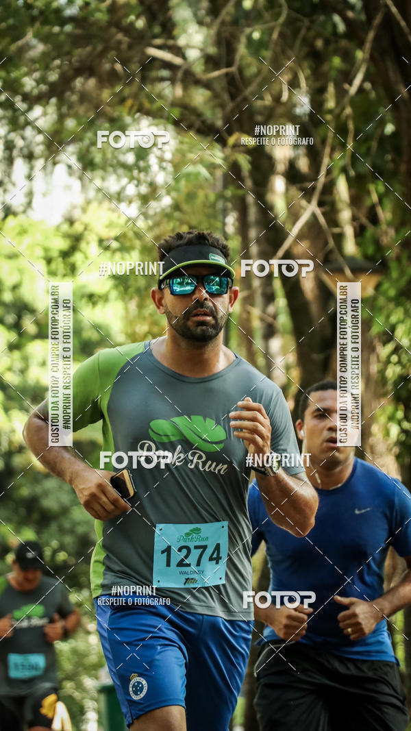 Buy your photos of the eventPark Run on Fotop