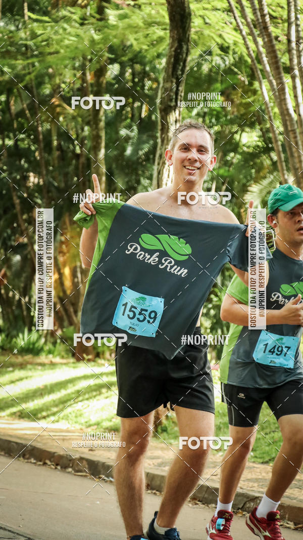 Buy your photos of the eventPark Run on Fotop