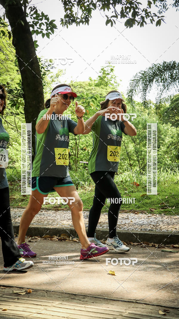 Buy your photos of the eventPark Run on Fotop