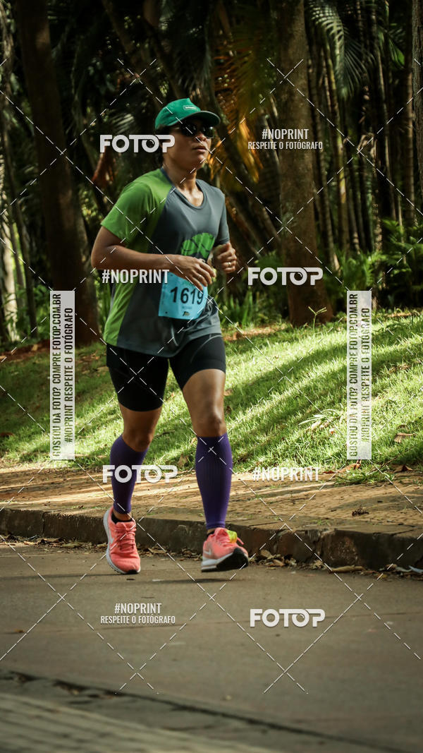Buy your photos of the eventPark Run on Fotop