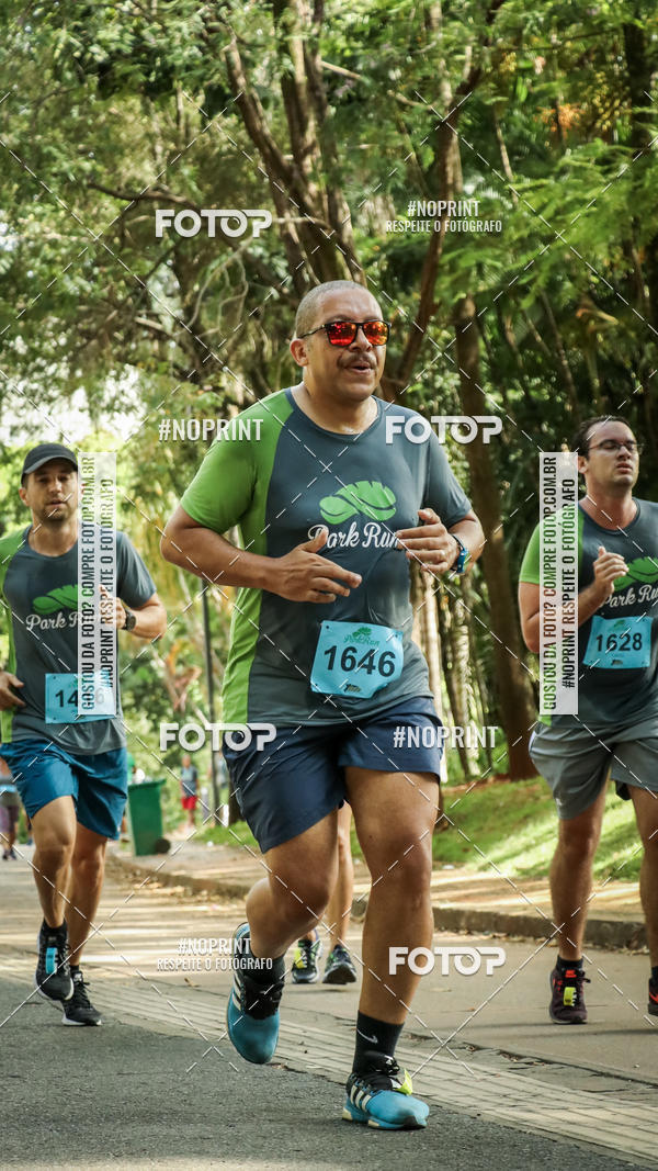 Buy your photos of the eventPark Run on Fotop