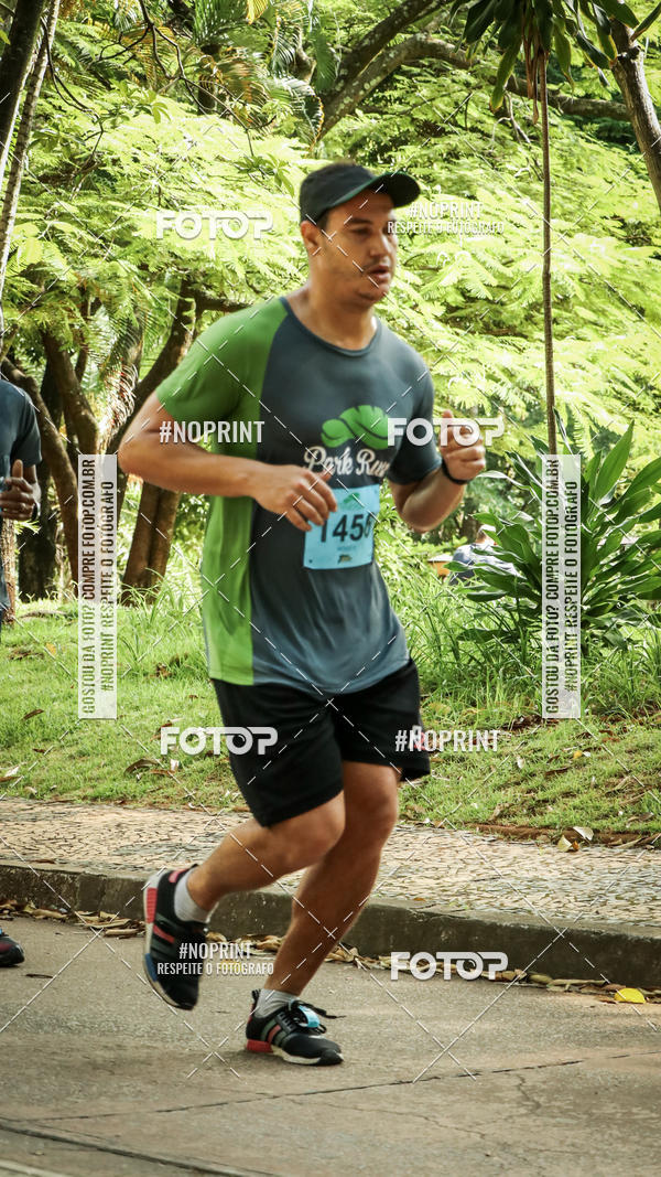 Buy your photos of the eventPark Run on Fotop