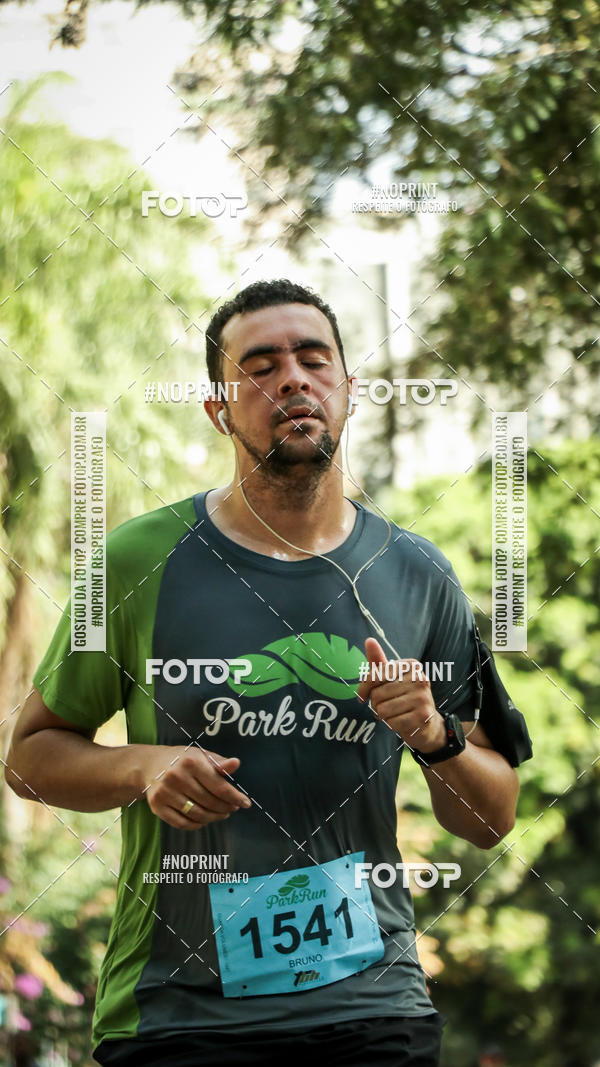 Buy your photos of the eventPark Run on Fotop