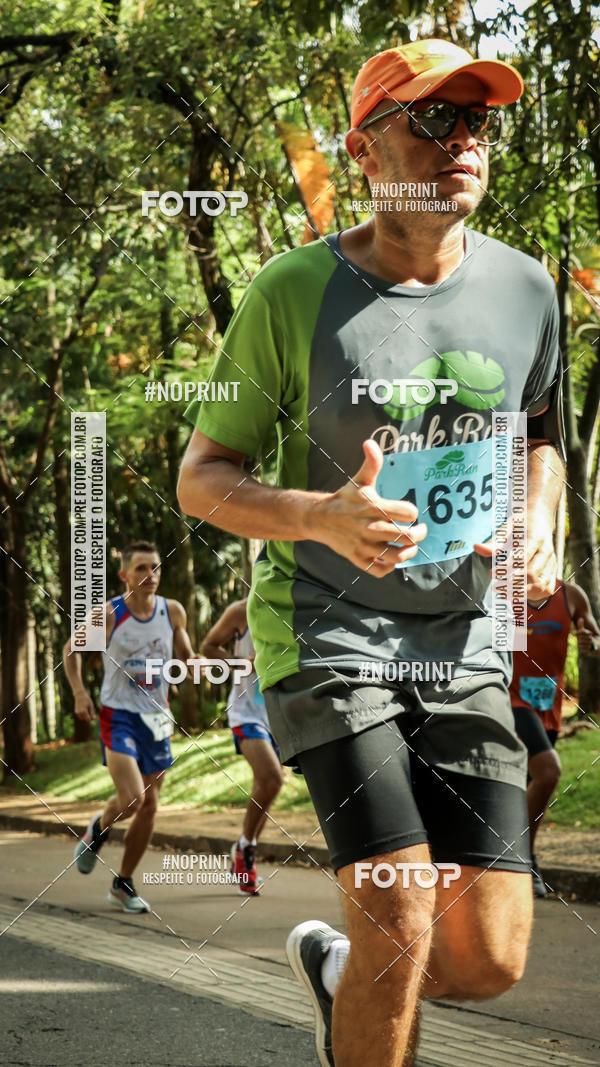 Buy your photos of the eventPark Run on Fotop