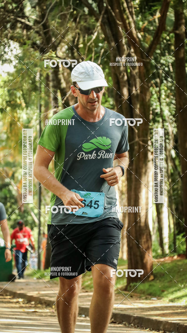 Buy your photos of the eventPark Run on Fotop