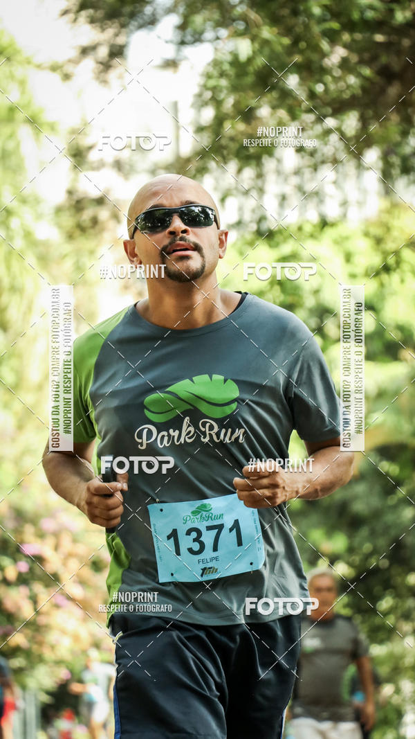 Buy your photos of the eventPark Run on Fotop