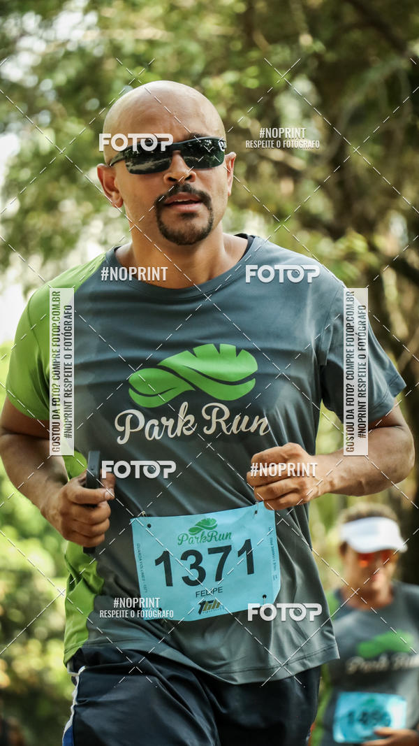 Buy your photos of the eventPark Run on Fotop