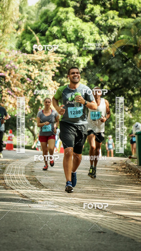 Buy your photos of the eventPark Run on Fotop