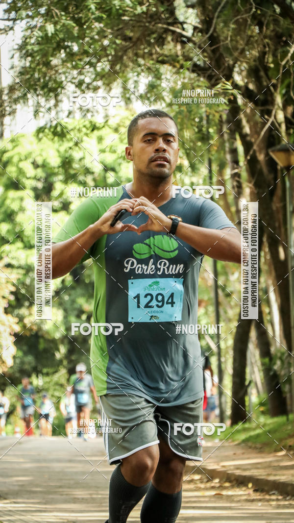 Buy your photos of the eventPark Run on Fotop