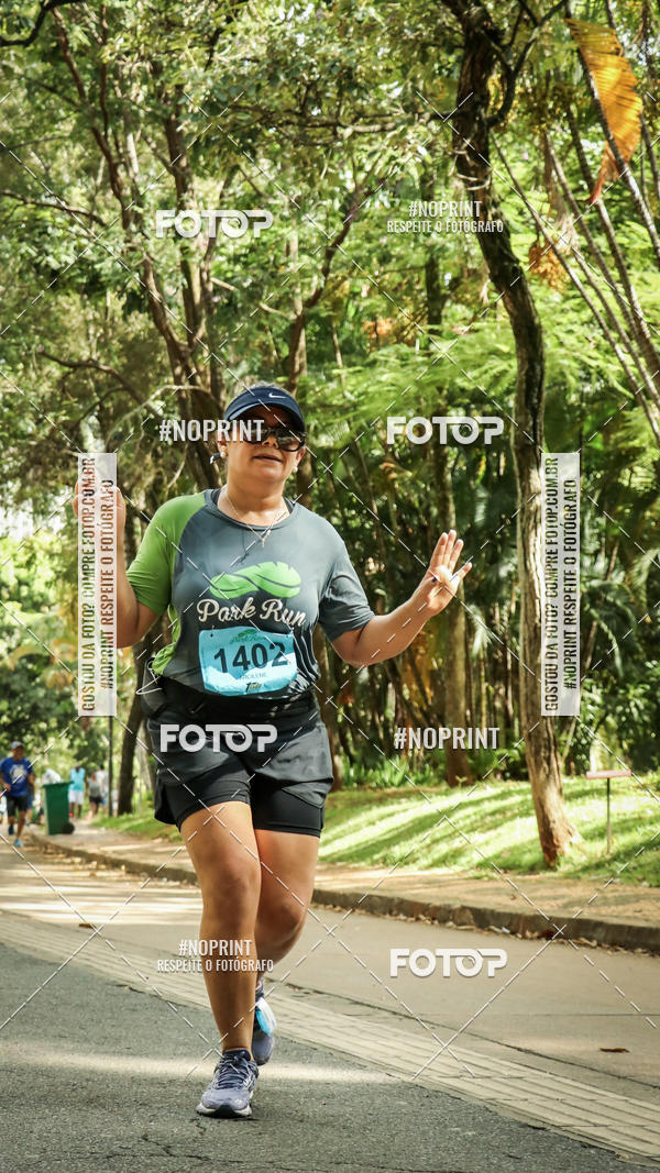 Buy your photos of the eventPark Run on Fotop