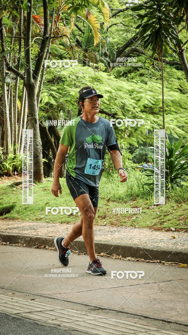 Buy your photos of the eventPark Run on Fotop