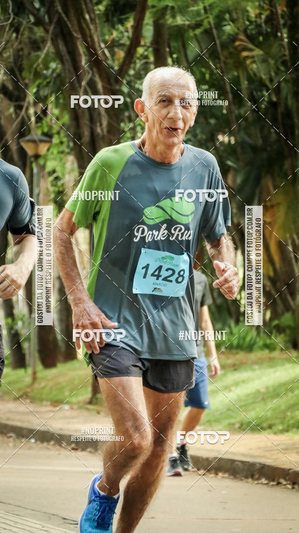 Buy your photos of the eventPark Run on Fotop